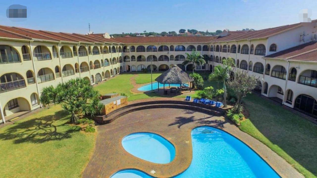Cabanas Del Mar 阿曼济姆托蒂 外观 照片